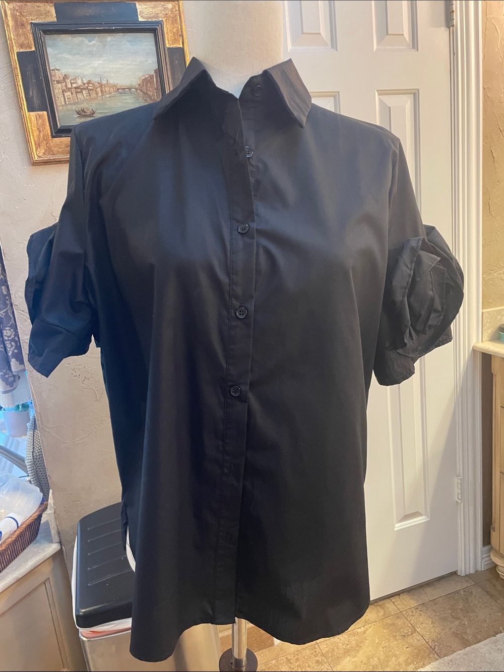 Classic Black Short-Sleeve Button-Up Blouse